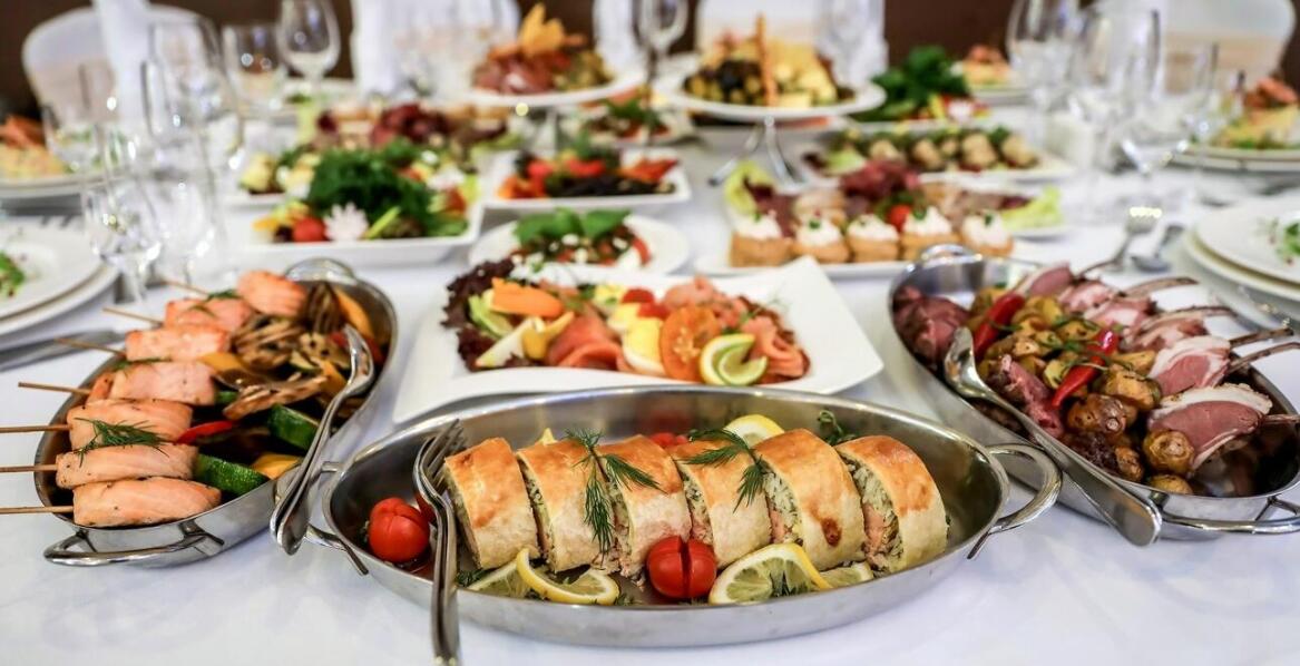 Niezapomniane doznania kulinarne z korytem w Katowicach - co oferujemy?