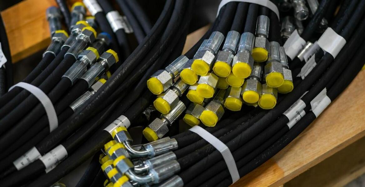 Zastosowanie węży hydraulicznych w automatyzacji procesów przemysłowych