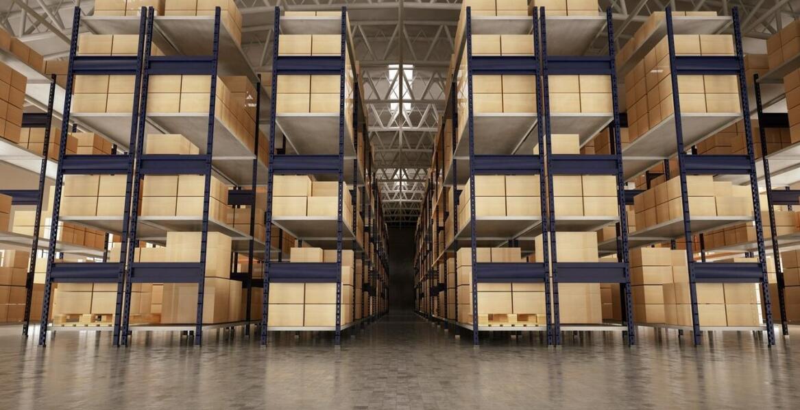 W jaki sposób montaż regałów Drive-in może zwiększyć pojemność magazynu?