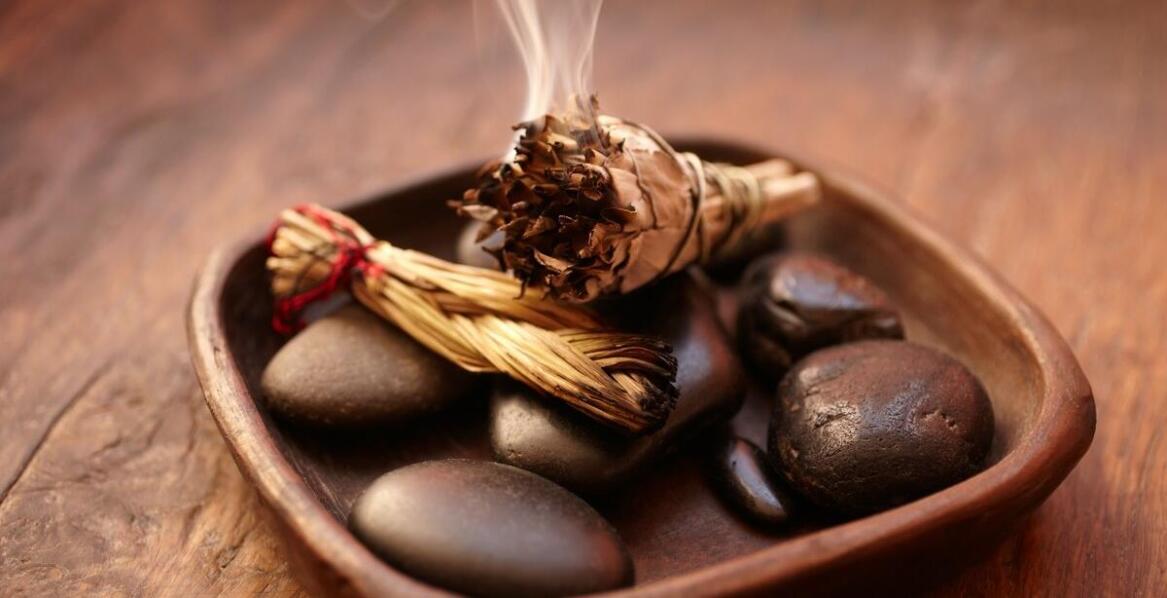 Jak tradycje pelplińskie wpływają na formację nowych kapłanów?