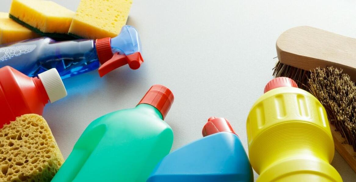 Jakie są zalety stosowania ekologicznej chemii gospodarczej w firmach?