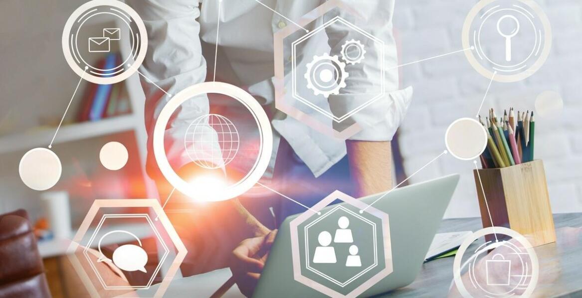 Korzyści płynące z bezpłatnego spotkania wdrożeniowego z wirtualną asystentką