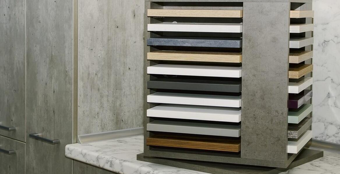 Druk wizytówek online: Wygodne rozwiązania dla krakowskich firm