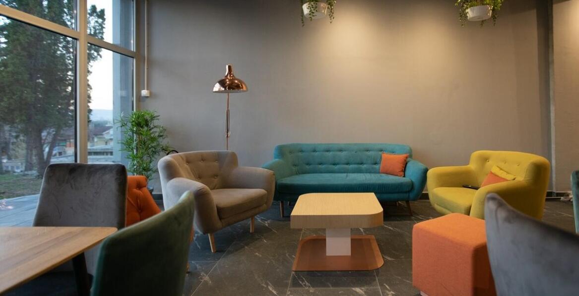 Rola prestashop demo w budowaniu lojalności klientów sklepów z artykułami meblowymi