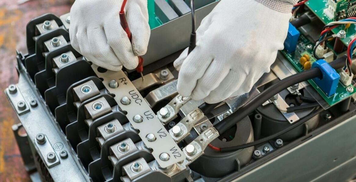 Wpływ profesjonalnej ekipy montażowej na wydajność systemów ładowania pojazdów elektrycznych