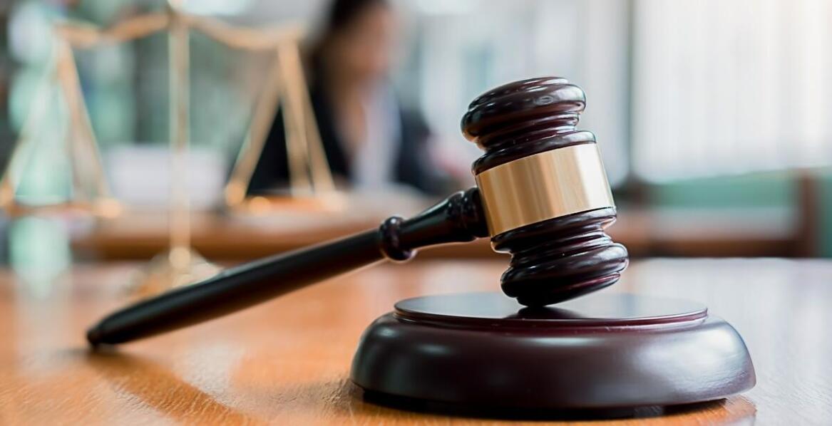 Wartość rynkowa a cena wywoławcza na licytacji komorniczej nieruchomości