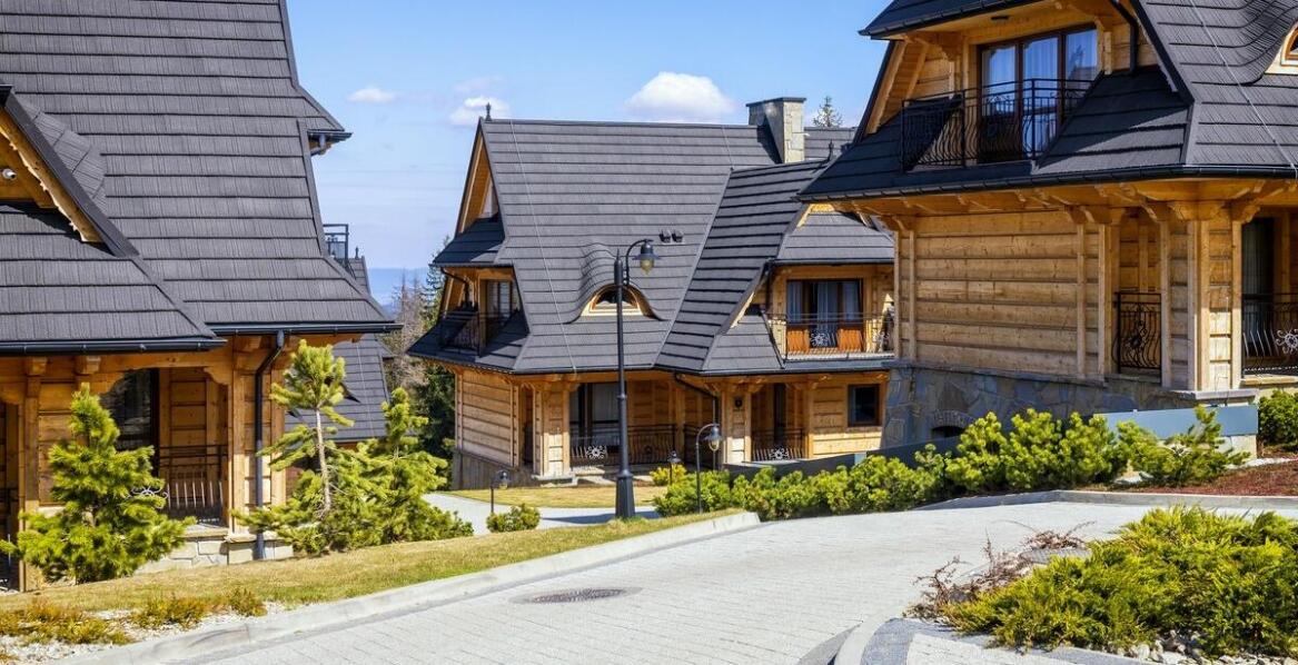 Jak osiedla blisko Gdyni zapewniają komfort i bezpieczeństwo mieszkańcom?