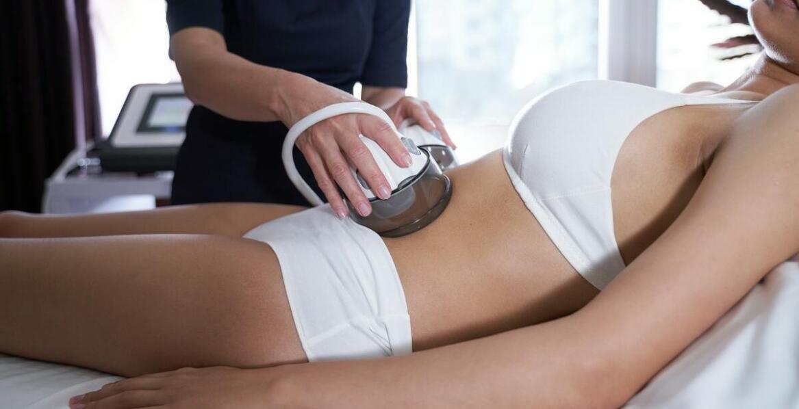 Różnorodność zabiegów na redukcję tkanki tłuszczowej – co oferuje rynek?