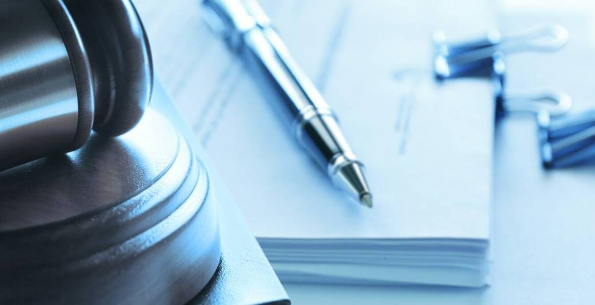 Jak kancelarie prawne pomagają w ochronie interesów przedsiębiorców na rynku?