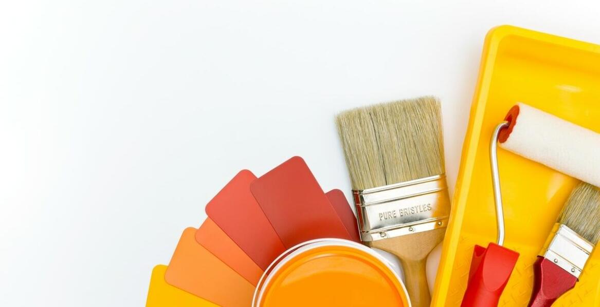 Jak konfigurator kolorów pomaga w wyborze idealnego odcienia parapetu?