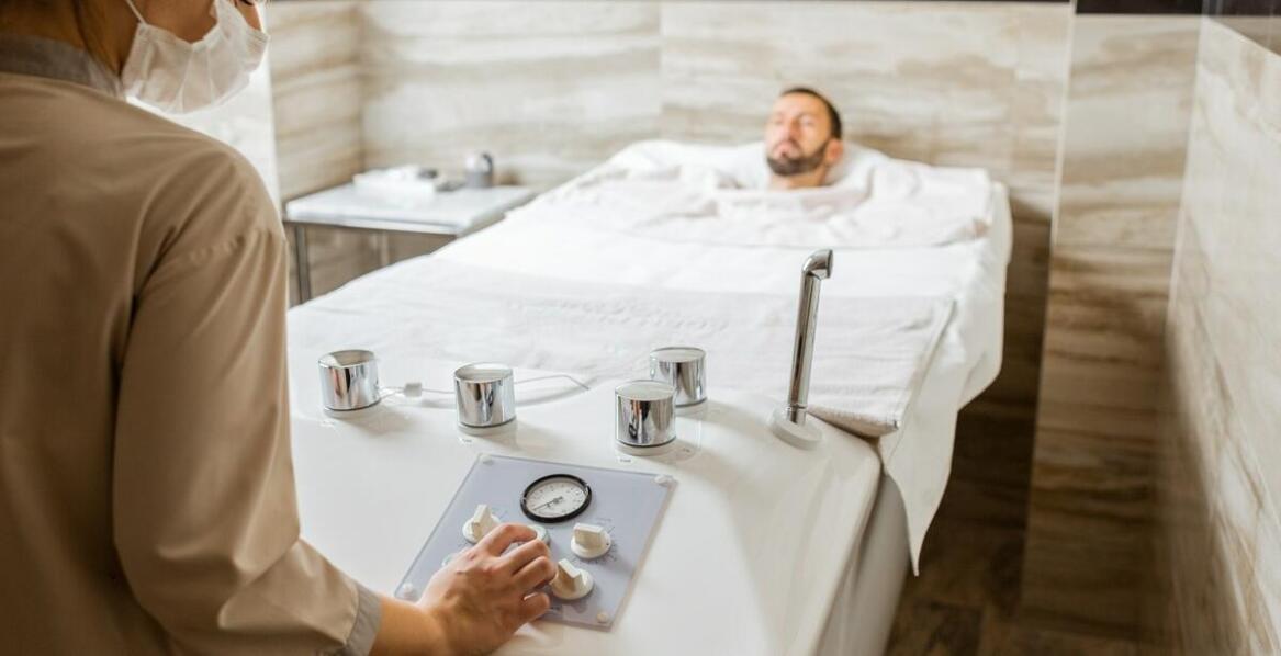 Karpacz dla seniora - jakie hotele oferują programy wellness?