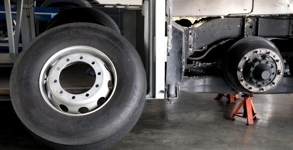 Kluczowe elementy obsługi serwisowej w autoryzowanym punkcie Ford Trucks