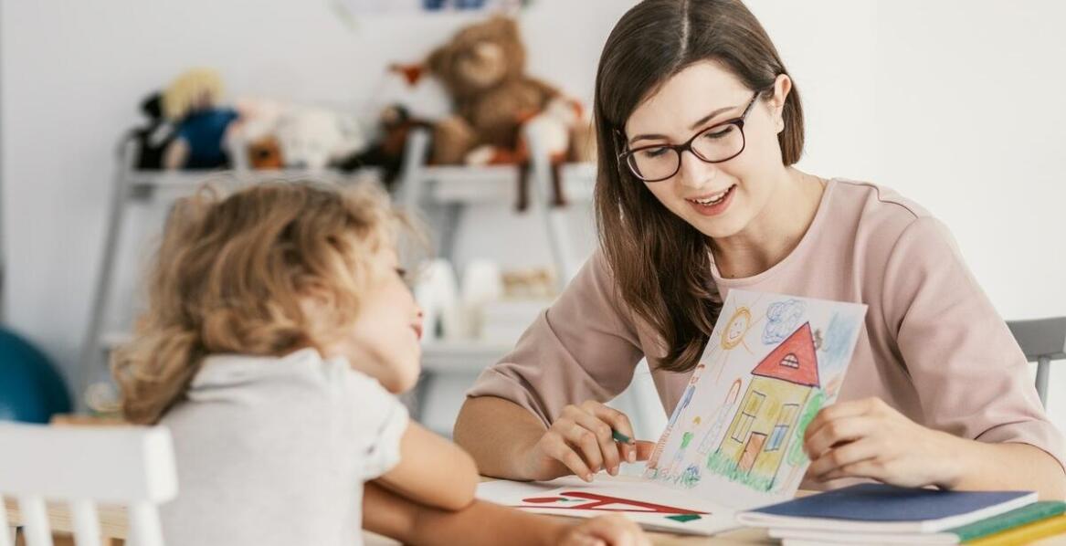 Rola treningów słuchowych w terapii neurologopedycznej