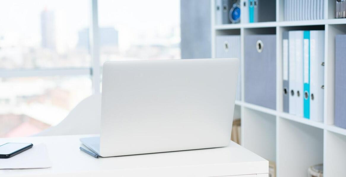 Jakie usługi dodatkowe są uwzględnione w cenniku Septima Med dla placówek zdrowotnych?