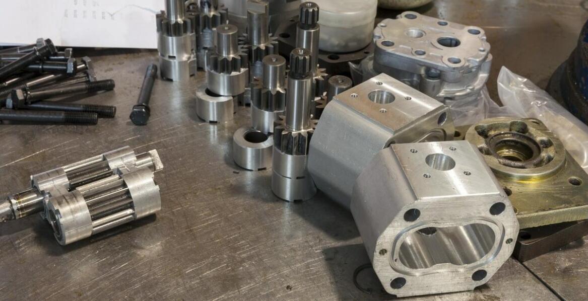 Jak wybrać idealny stalowy szablon do specyficznych zastosowań przemysłowych?