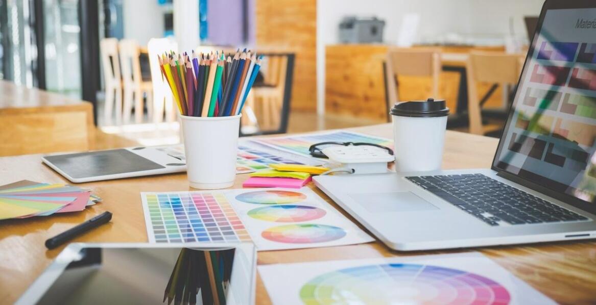 Dlaczego warto inwestować w wysokiej jakości kubki reklamowe z nadrukiem?