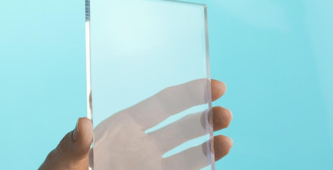 Trwałość wspomnień w formie kryształowej – dlaczego warto wybrać zdjęcia 3D?