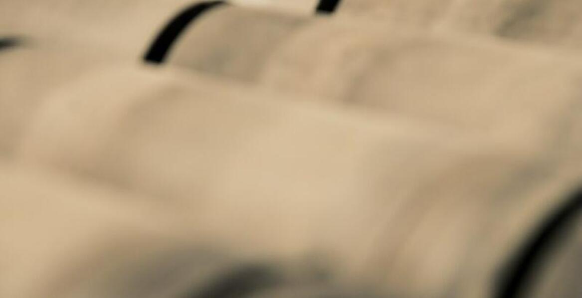 Rury żeliwne kielichowe w kontekście odporności na uszkodzenia mechaniczne