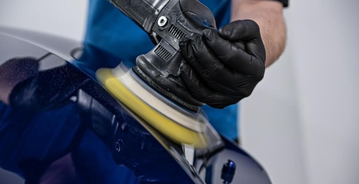 Usuwanie zarysowań z felg: Najlepsze metody polerowania