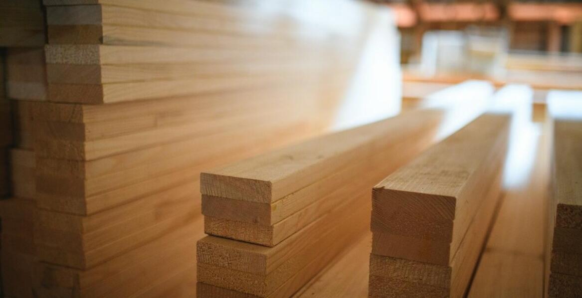 Rola drewna konstrukcyjnego w zrównoważonym budownictwie