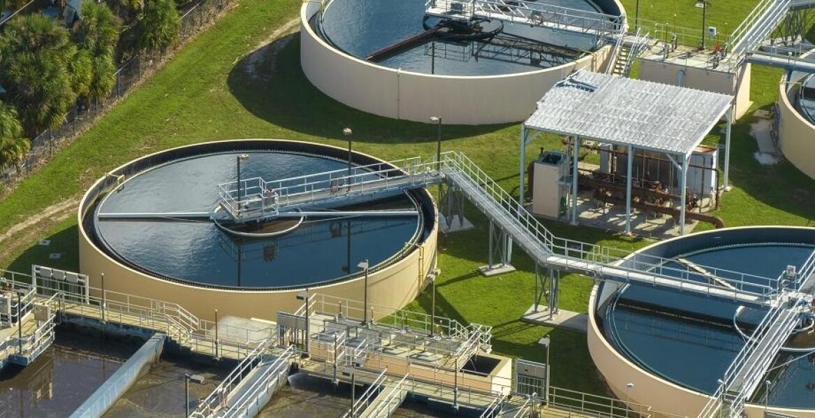 Analiza przypadków: udane modernizacje oczyszczalni ścieków