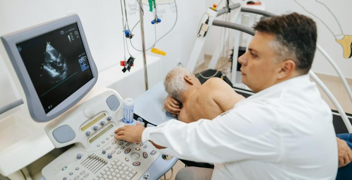 Dlaczego przestrzeganie zasad etyki medycznej jest ważne w diagnostyce USG?