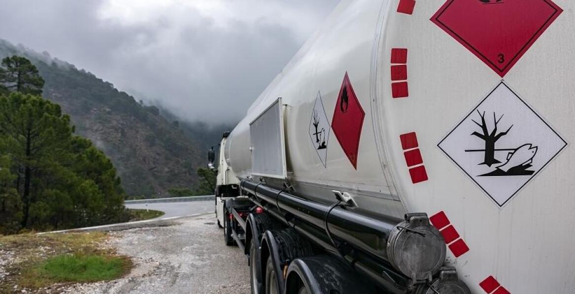 Proces szkolenia ADR klasa 1: Co warto wiedzieć przed rozpoczęciem?