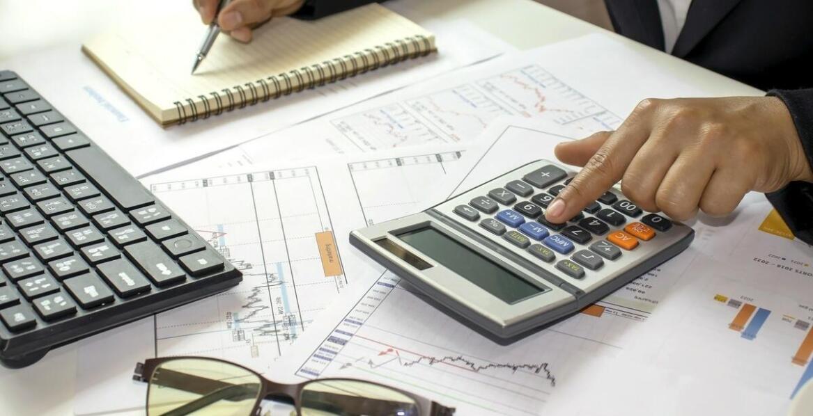 Zarządzanie budżetem w ramach kompleksowej obsługi inwestycji budowlanych