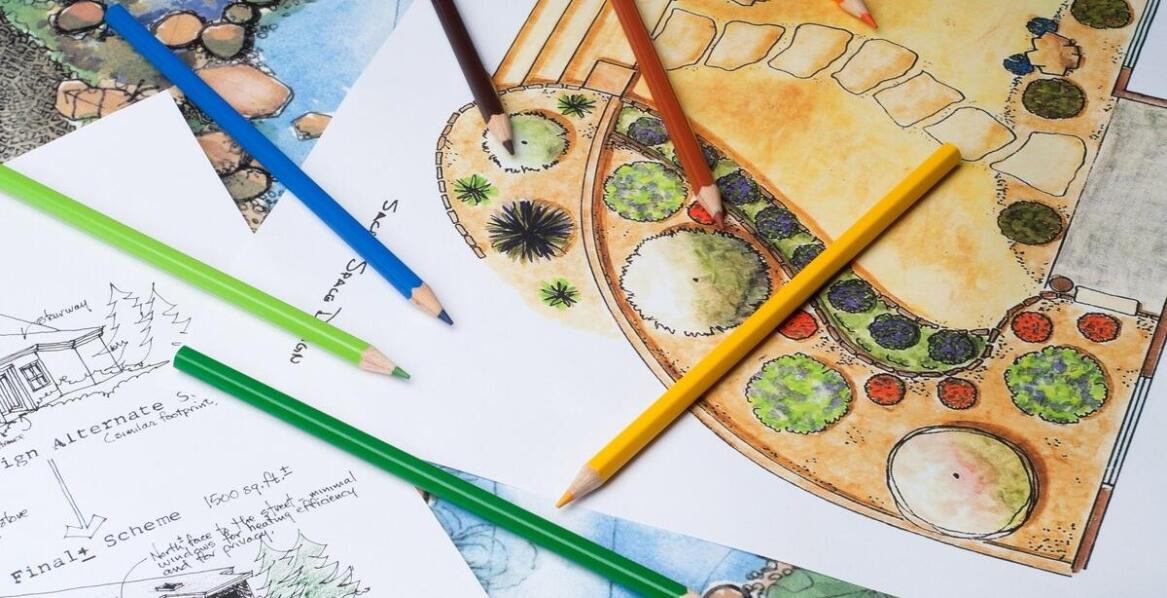 Jakie korzyści niesie ze sobą współpraca z doświadczonymi specjalistami od ogrodów?