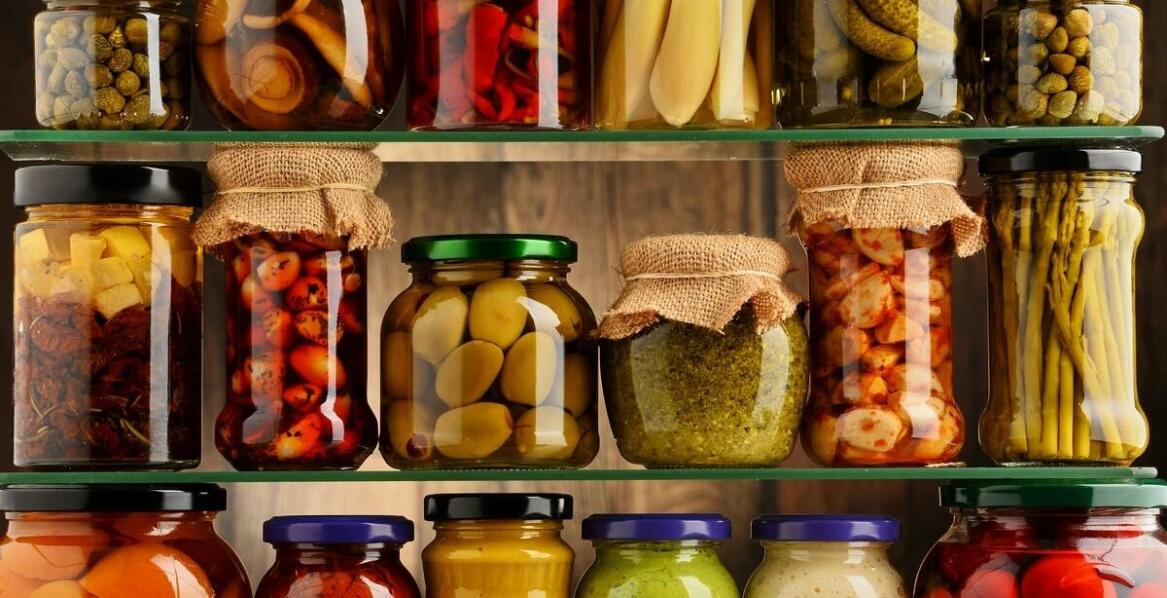 Kiszone warzywa jako naturalny sposób na poprawę trawienia