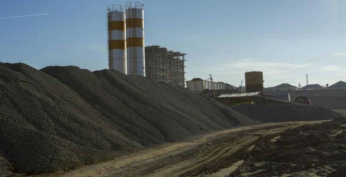 Kruszywa podhale: jak zapewnić ich dostępność i logistykę dostaw?