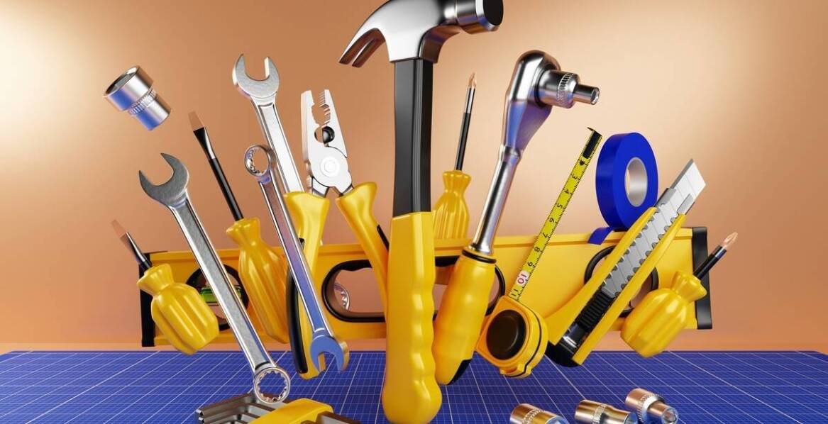 Jakie są opcje wykończenia powierzchni masztu flagowego 12m?