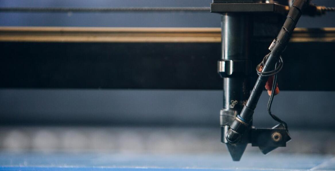 Jak cięcie laserowe aluminium wspiera projekty w przemyśle lotniczym?