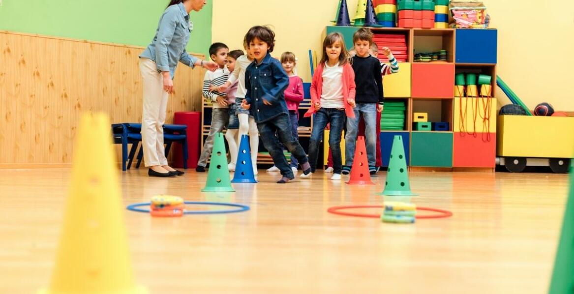 Znaczenie nocowanek dla starszaków w budowaniu niezależności