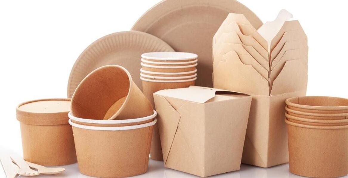 W jaki sposób naczynia jednorazowe mogą podkreślić tematykę przyjęcia?