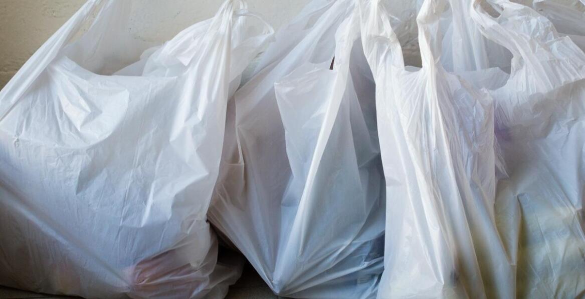 Wpływ ekologicznych torebek fałdowych na zmniejszenie produkcji odpadów