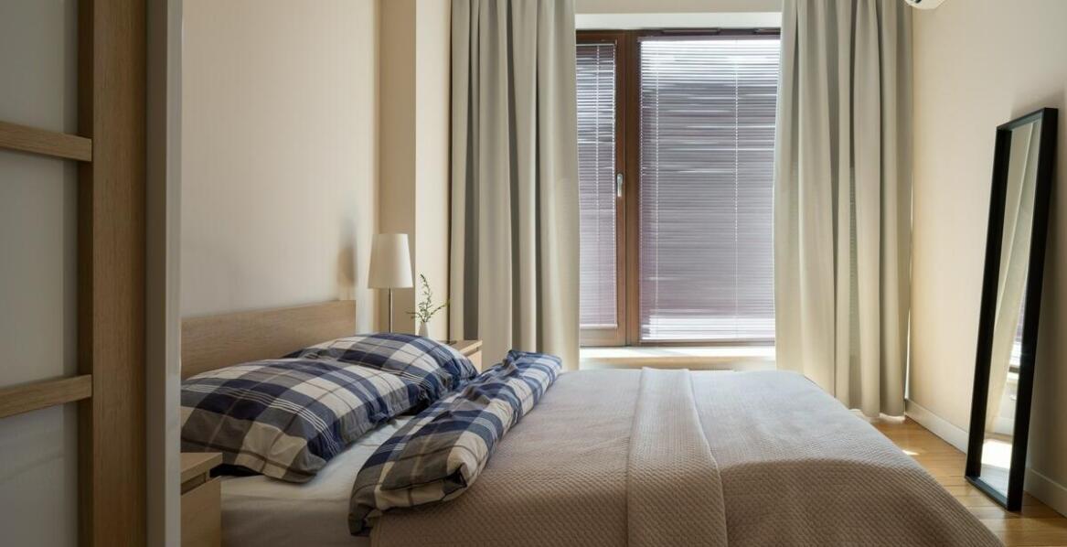 Czy rolety dzień noc to dobre rozwiązanie dla małych mieszkań?