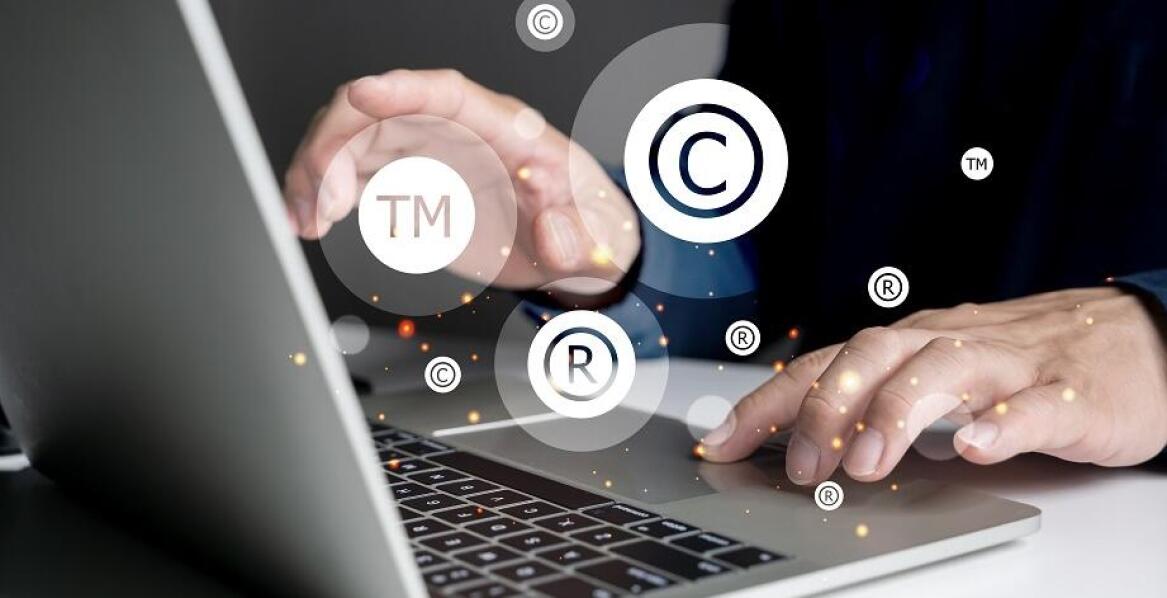 Proces rejestracji logo: pierwsze kroki do zastrzeżenia marki