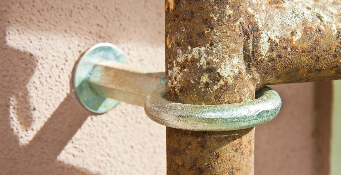 Demineralizatory przemysłowe a ochrona urządzeń przed korozją