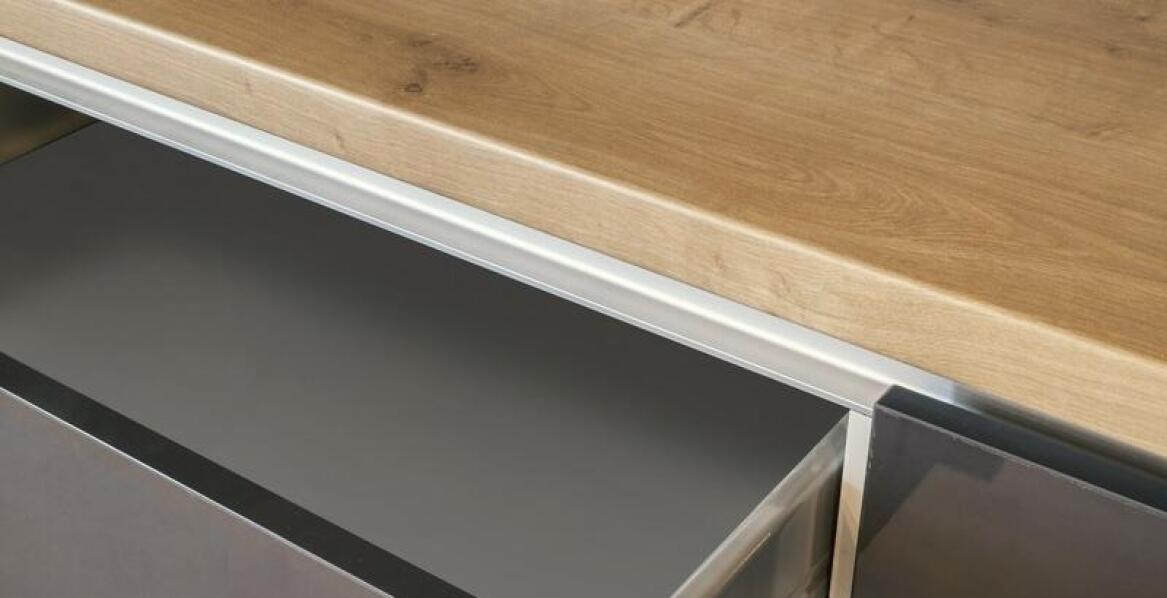 Innowacje w projektowaniu szczebli drabinowych: co nowego na rynku?