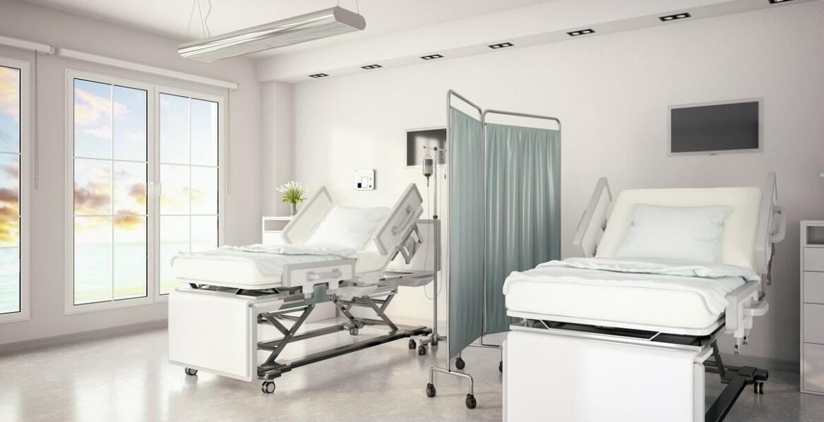 Łóżka do opieki domowej - jakie akcesoria mogą zwiększyć ich funkcjonalność?