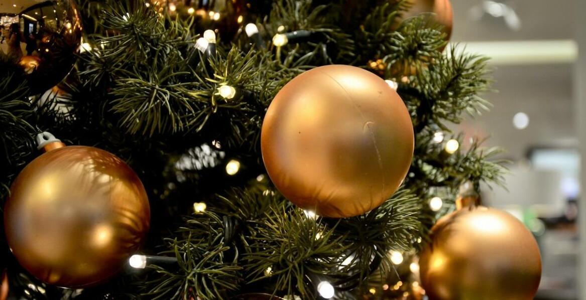 Jakie są najnowsze technologie stosowane w produkcji choinek sztucznych?