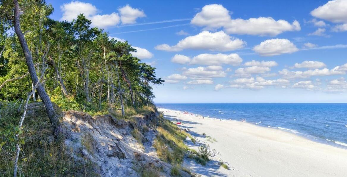 Tanie noclegi blisko morza w Niechorzu – idealny wybór na wakacje