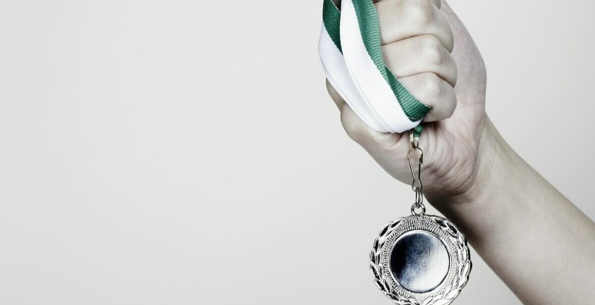 Wpływ jakości wykonania medali na zamówienie na ich trwałość