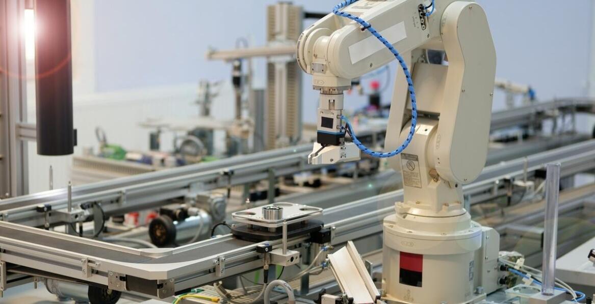 Przemysł metalurgiczny a automatyka: nowe możliwości rozwoju