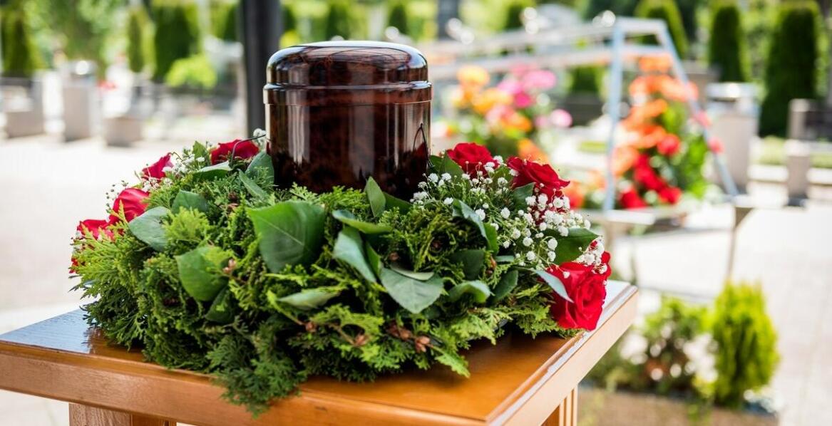 Ceremonie świeckie i religijne: jak dostosować ofertę do indywidualnych potrzeb?