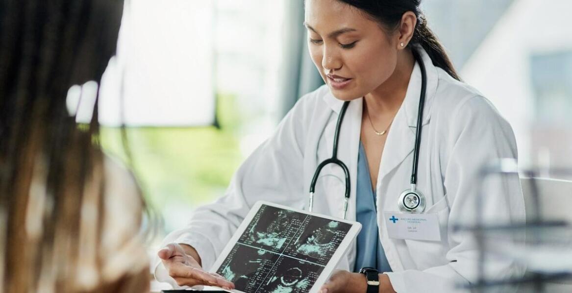 Bezpieczeństwo plastyki brzucha: na co zwrócić uwagę wybierając chirurga?