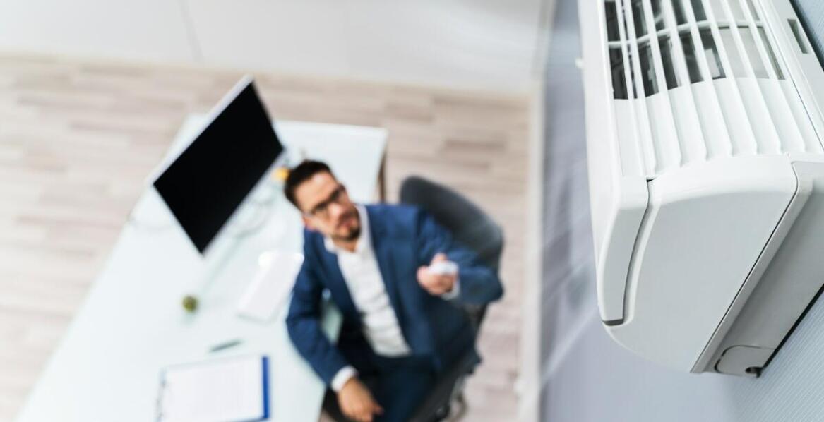 Profesjonalny montaż klimatyzacji: klucz do komfortu termicznego w biurze