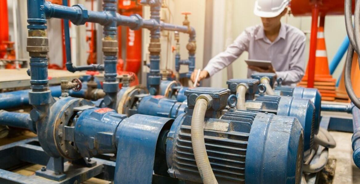 Jakie technologie pomiaru wody są kluczowe dla efektywności przemysłowych systemów detekcji?