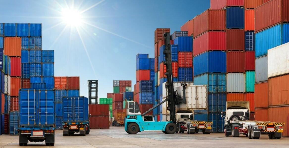 Elastyczność wynajmu kontenerów magazynowych dla różnych branż